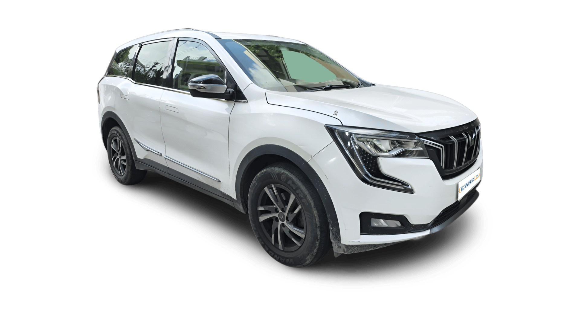 2021 Mahindra XUV700 - SUV - Petrol - Manual - ₹13.79 lakh